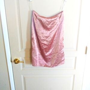 Ladies Silk Midi Skirt.